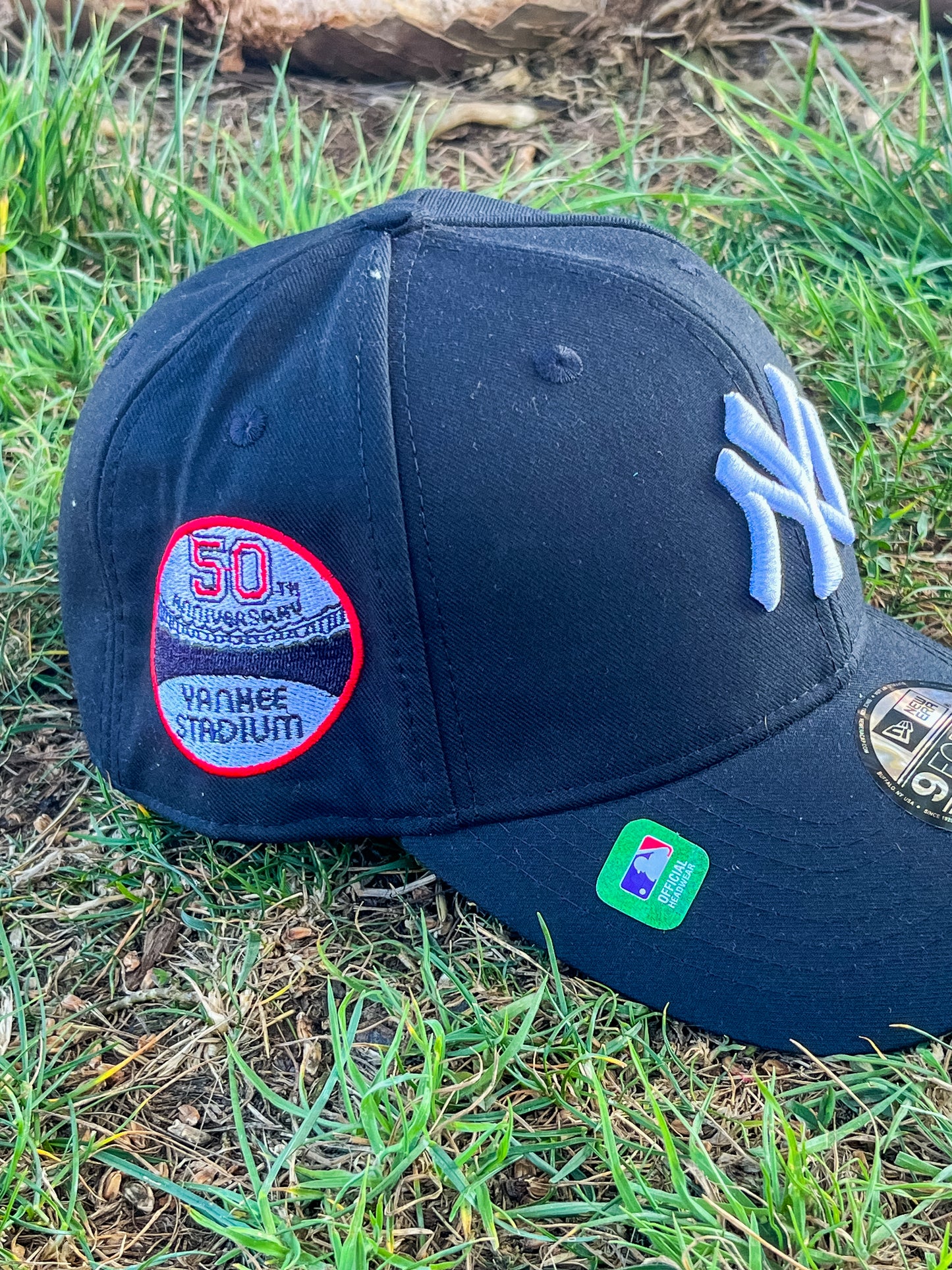 GORRA NEW ERA NEW YORK YANKEES BLACK PARCHE LATERAL AJUSTABLE