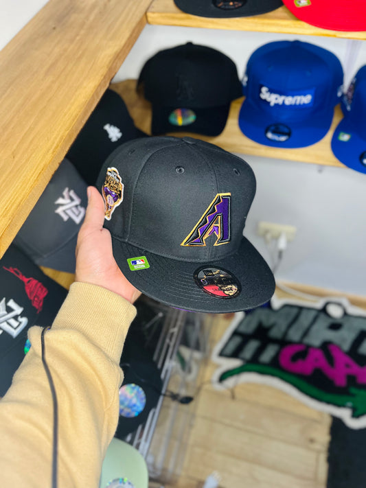 GORRA NEW ERA ARIZONA NEGRO/MORADO