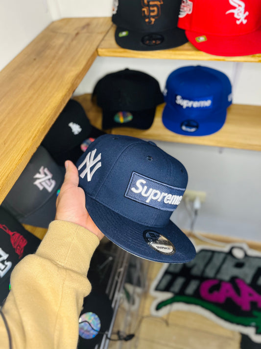 GORRA NEW ERA SUPREME NY AJUSTABLE