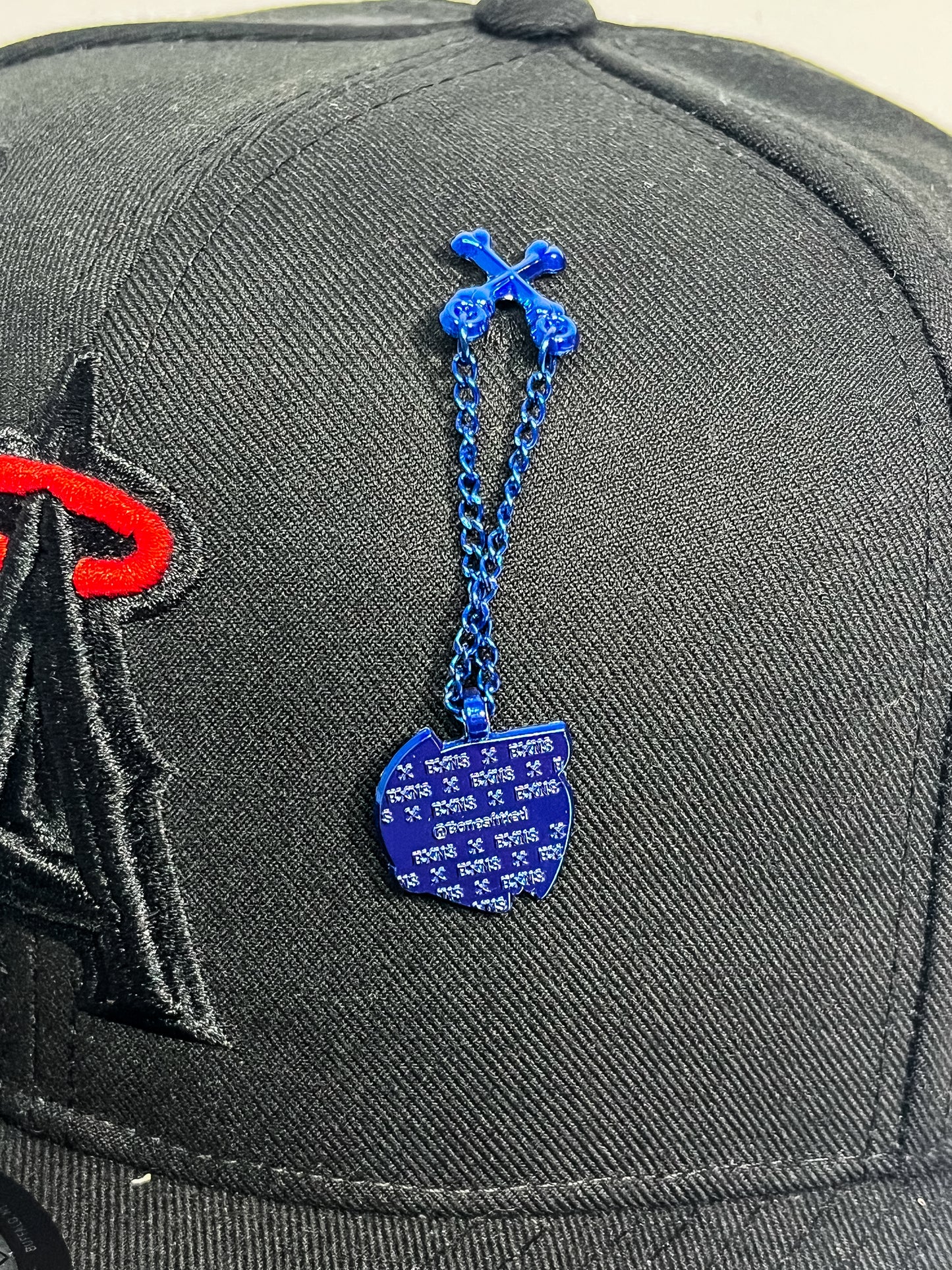 CADENA BLUE 1 BONES FITTED