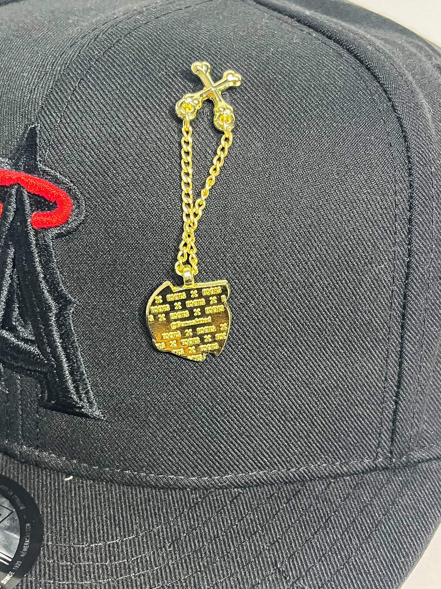 CADENA GOLD BONES FITTED