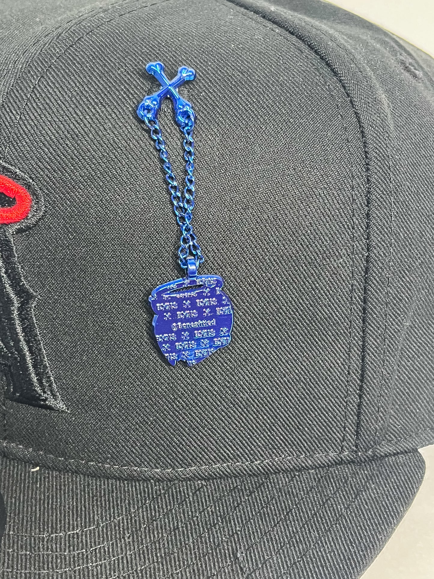 CADENA BLUE BONES FITTED