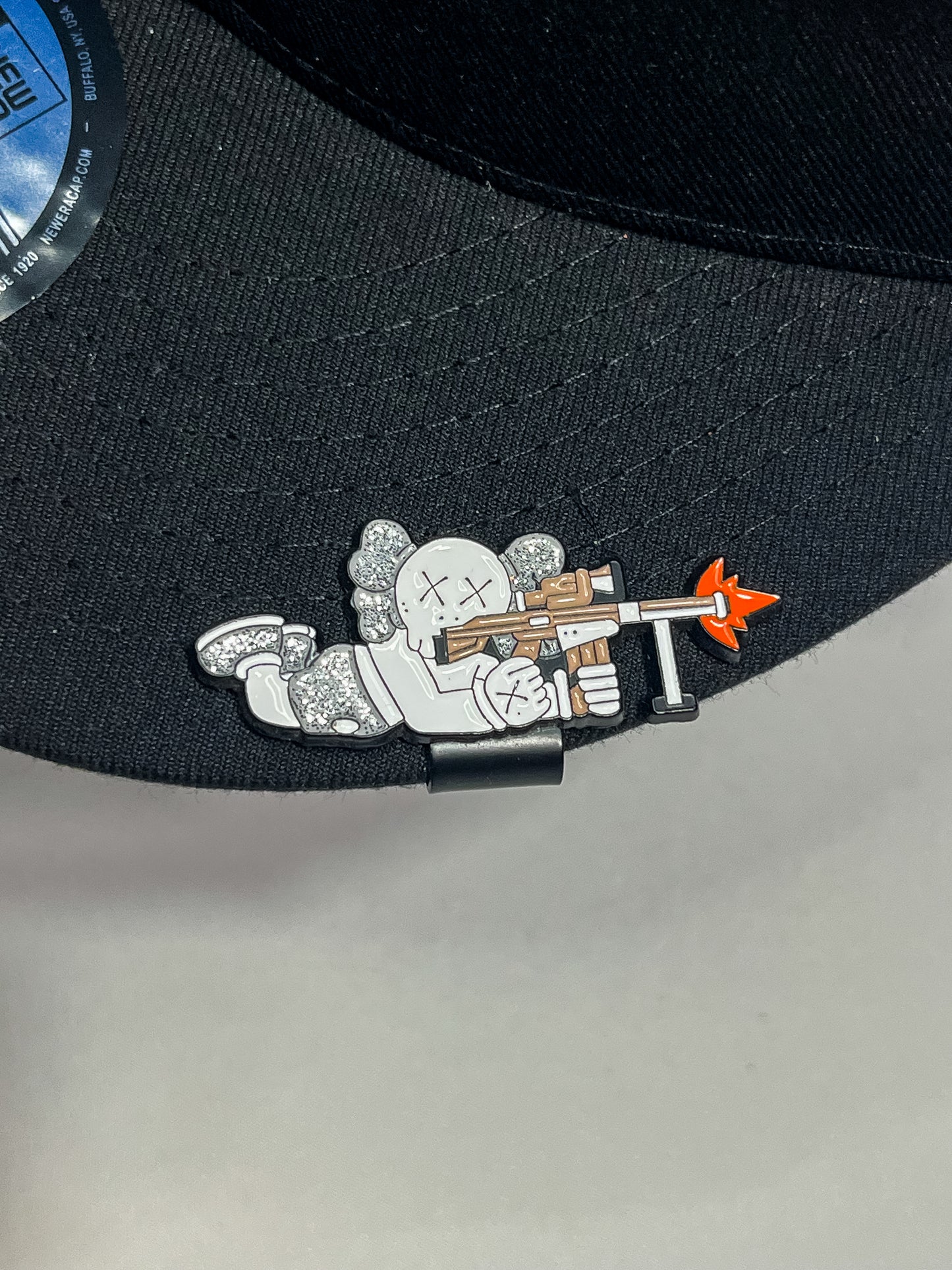 BLIP KAWS GLITTER