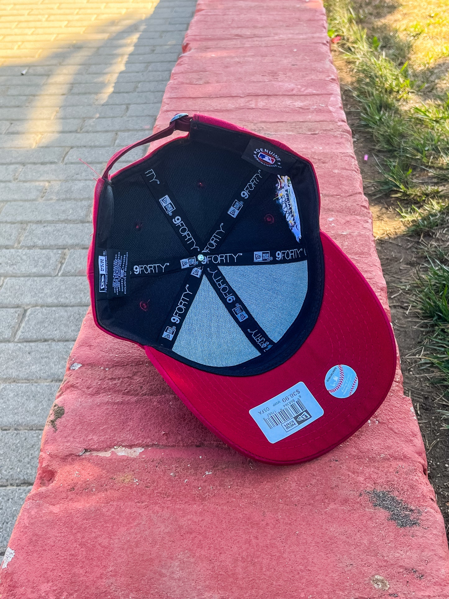 GORRA NEW ERA LOS ANGELES DODGERS BURDEOS PARCHE LATERAL AJUSTABLE