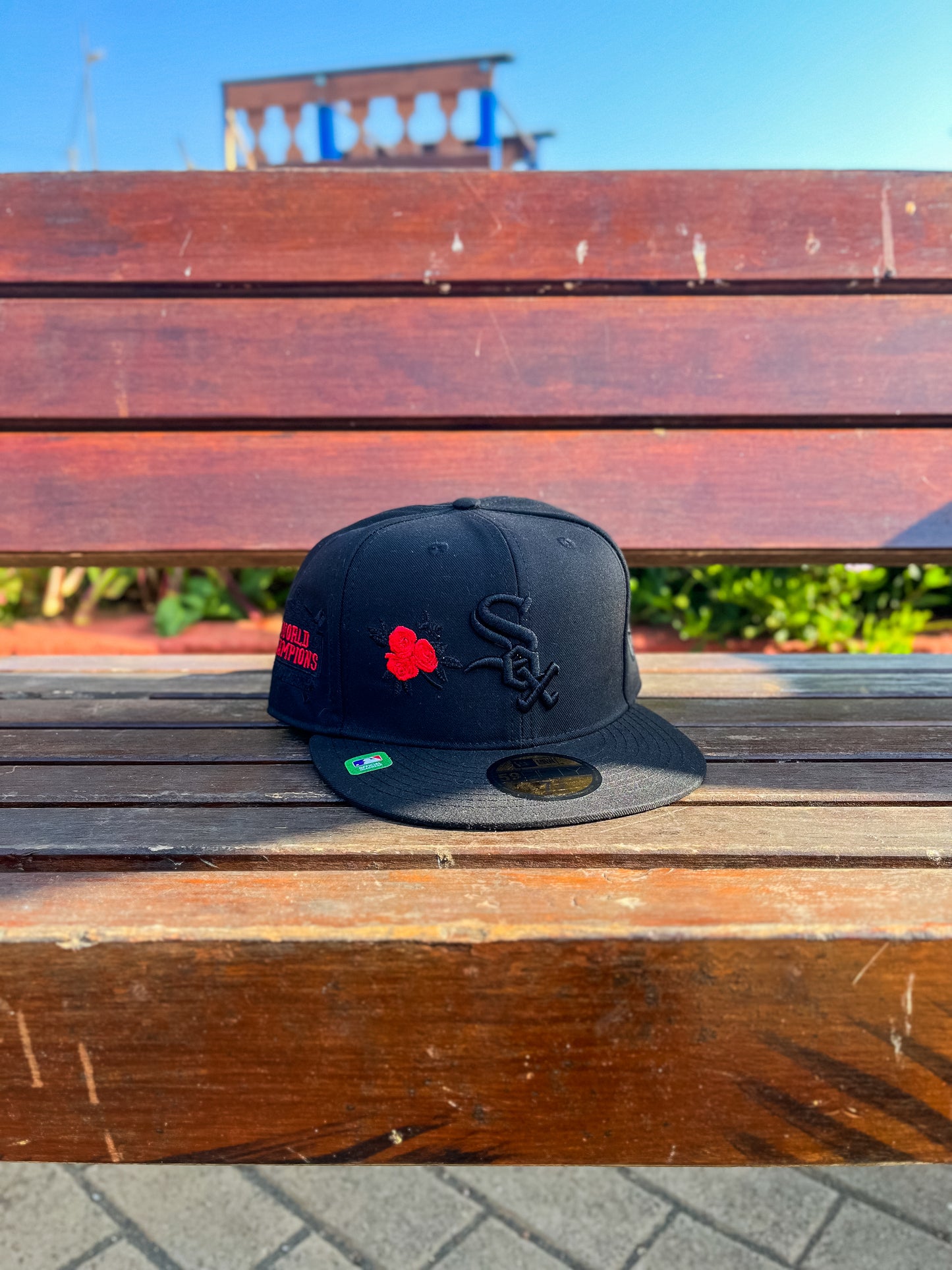 GORRA NEW ERA SOX 59 FIFTY BLACK/ROSA